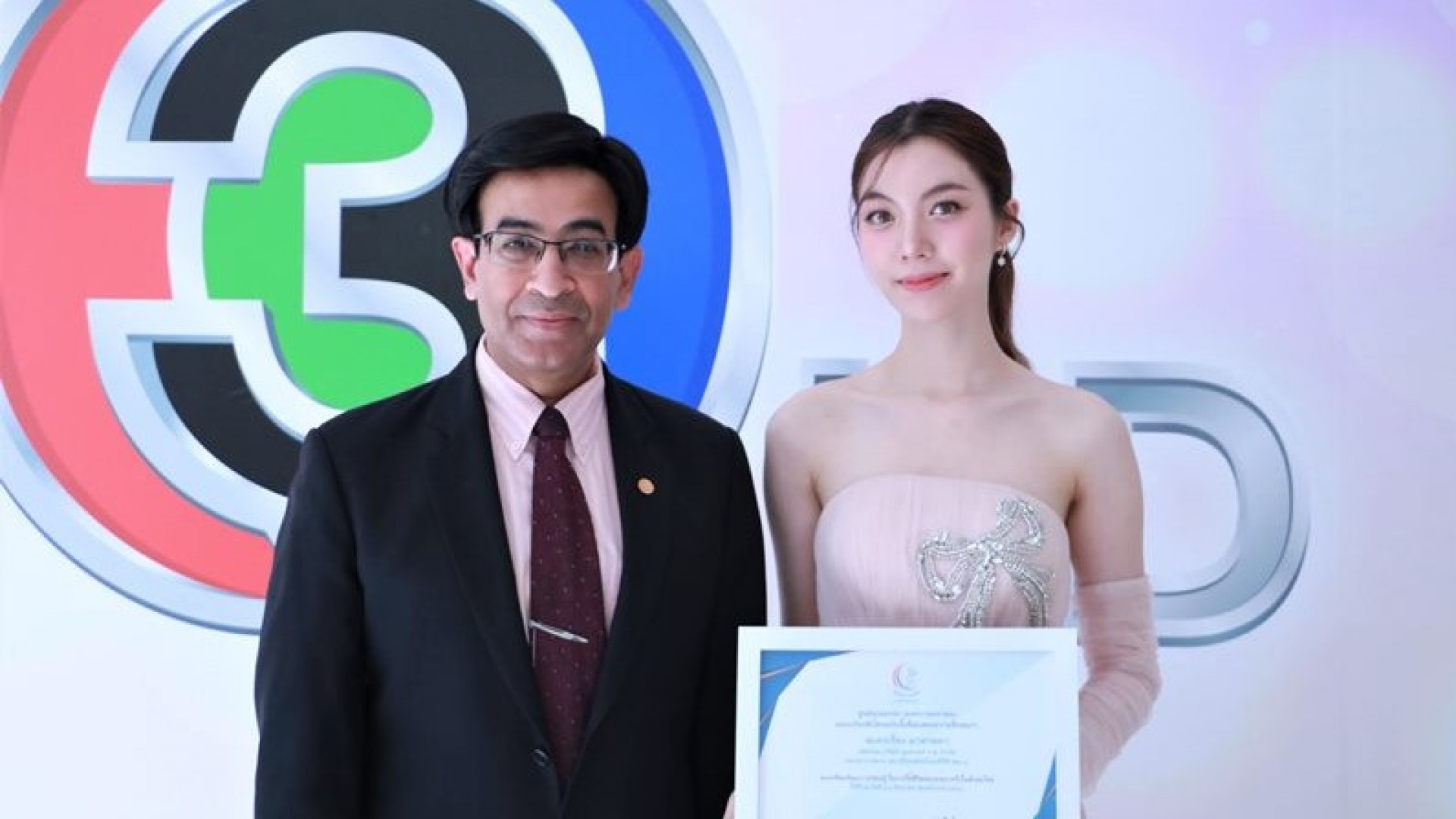 “มาตาลดา”  ละครถ่ายทอดพลังบวกแห่งปี รับมอบประกาศนียบัตรจากศูนย์คุณธรรม (องค์การมหาชน)